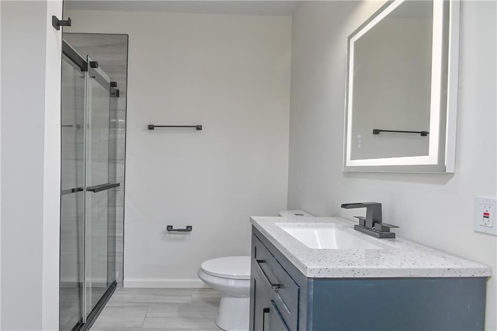 2917 E 30 Street — photo 20