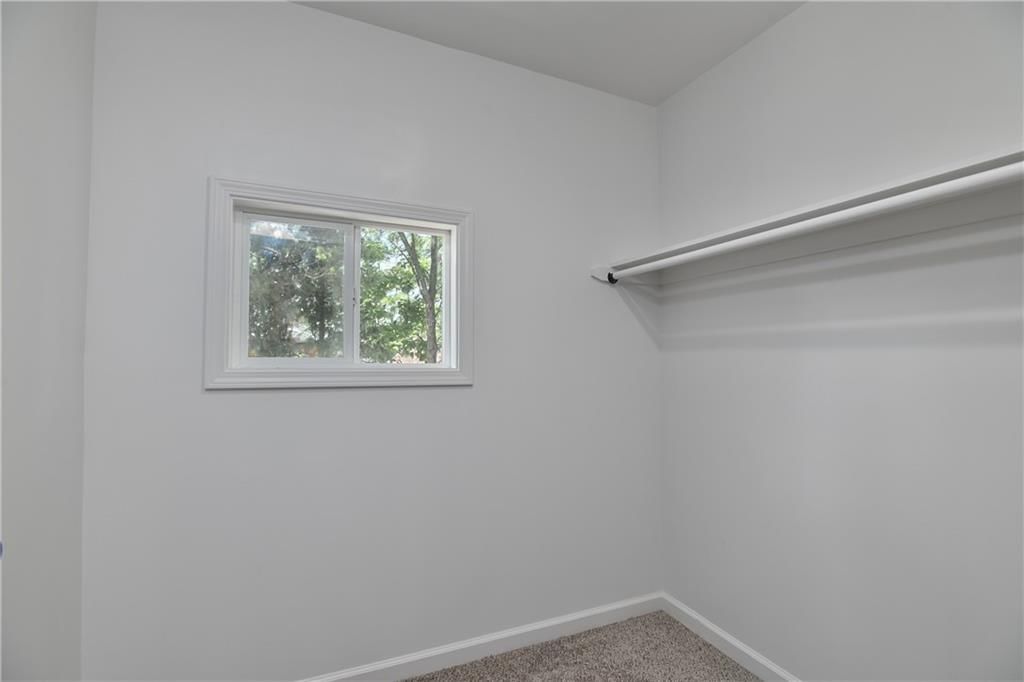 2917 E 30 Street — photo 27