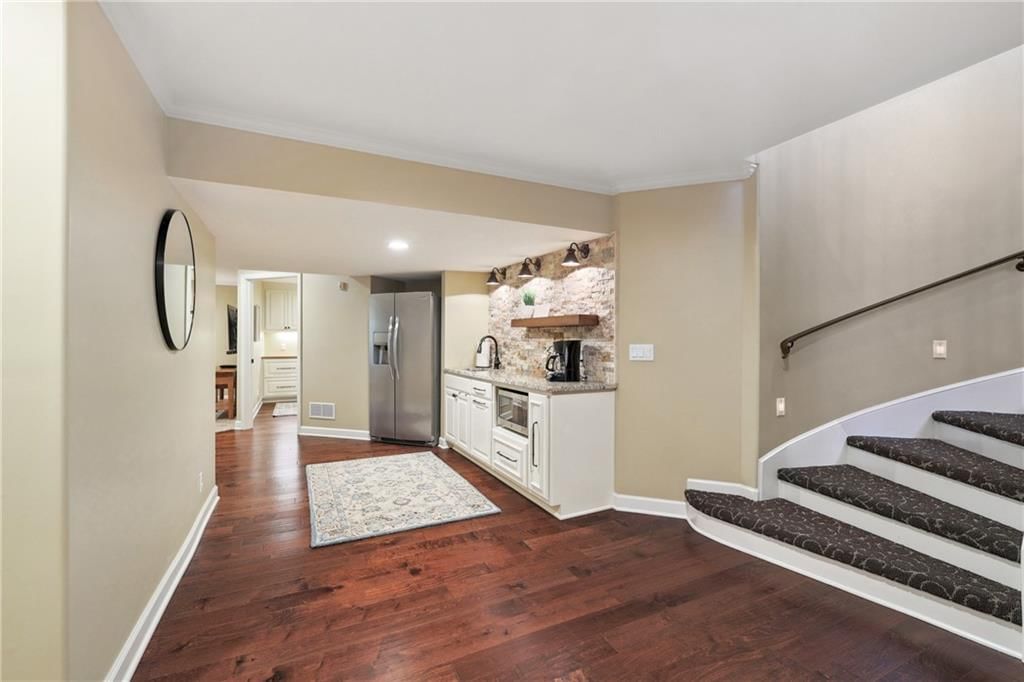 2122 SW Park Avenue — photo 35