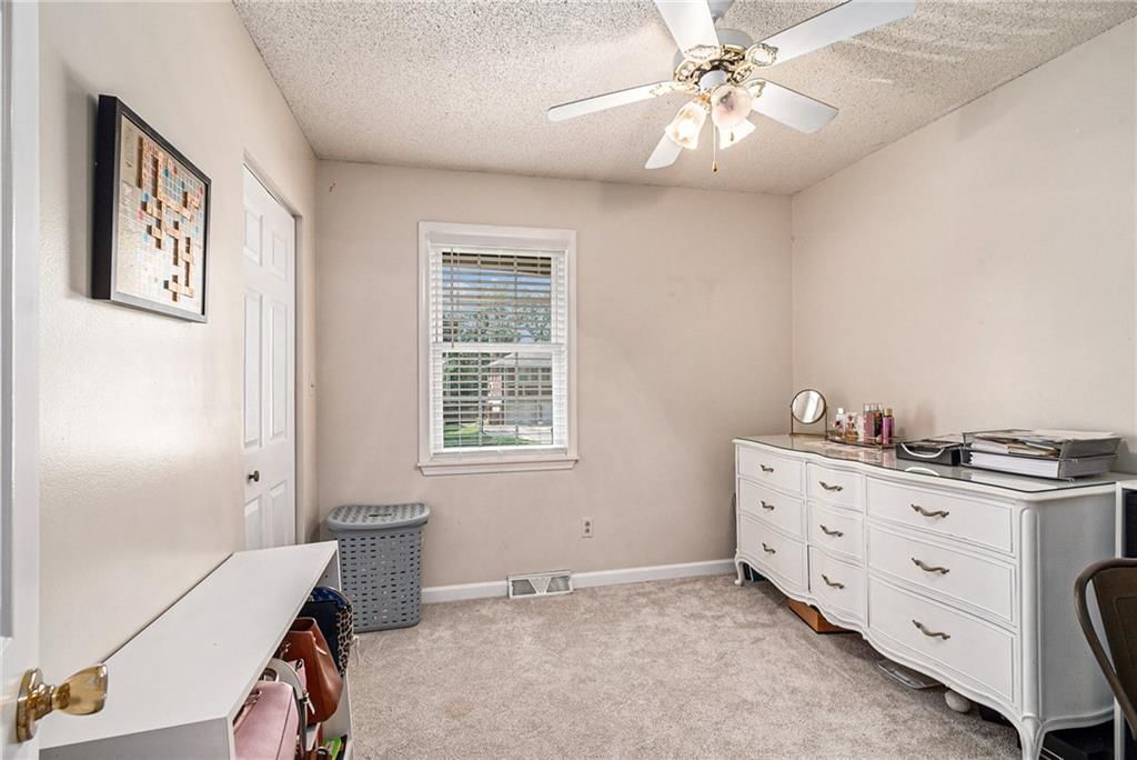 3023 NW Castle Drive — photo 16