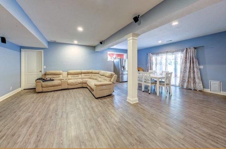 1805 Bur Oak Drive — photo 15