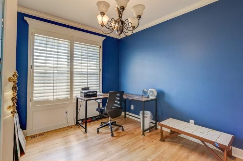 1805 Bur Oak Drive — photo 4