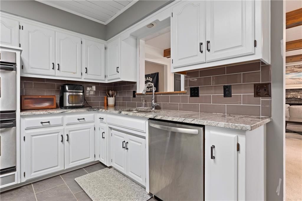 9800 W 115th Terrace — photo 18