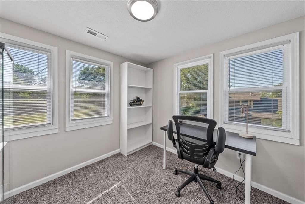 5527 Swope Parkway — photo 21