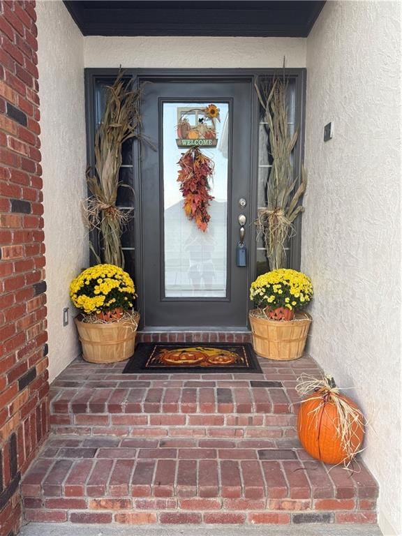 800 NW Cedar Lane — photo 4