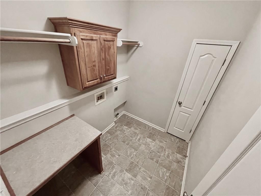 800 NW Cedar Lane — photo 35