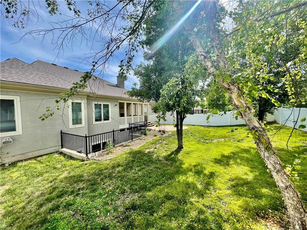 800 NW Cedar Lane — photo 56