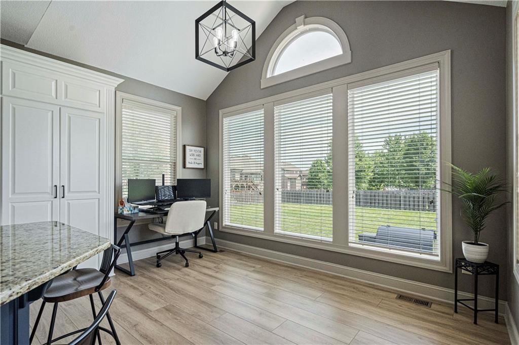 10005 N Wallace Avenue — photo 16