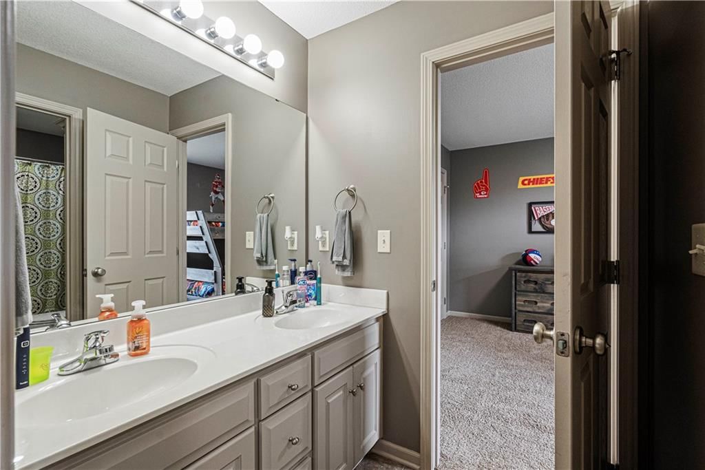 10005 N Wallace Avenue — photo 22