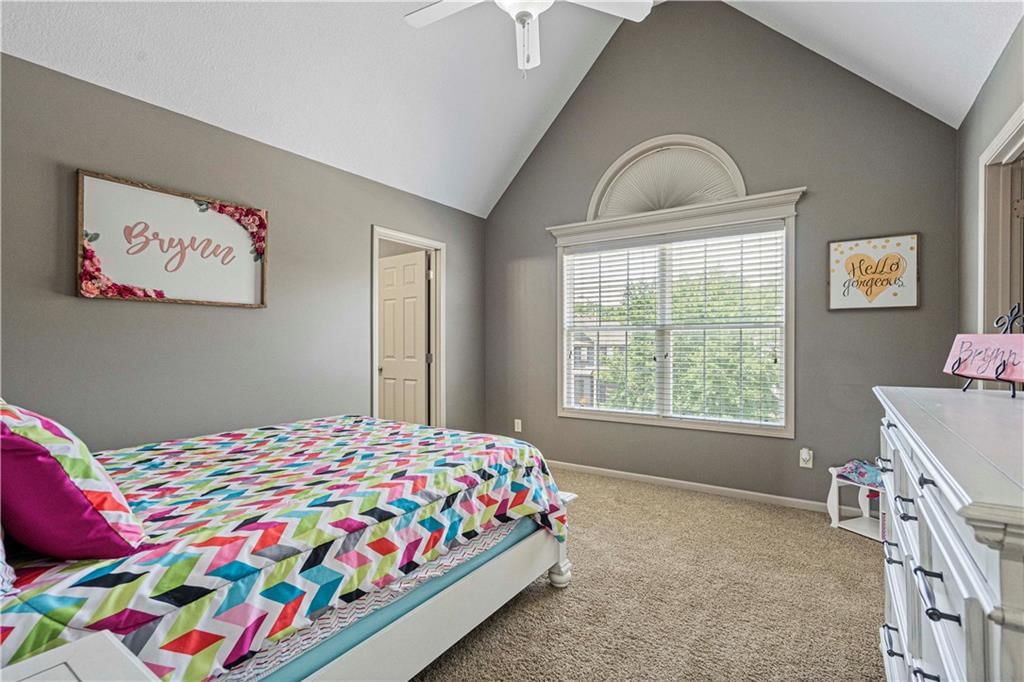 10005 N Wallace Avenue — photo 24