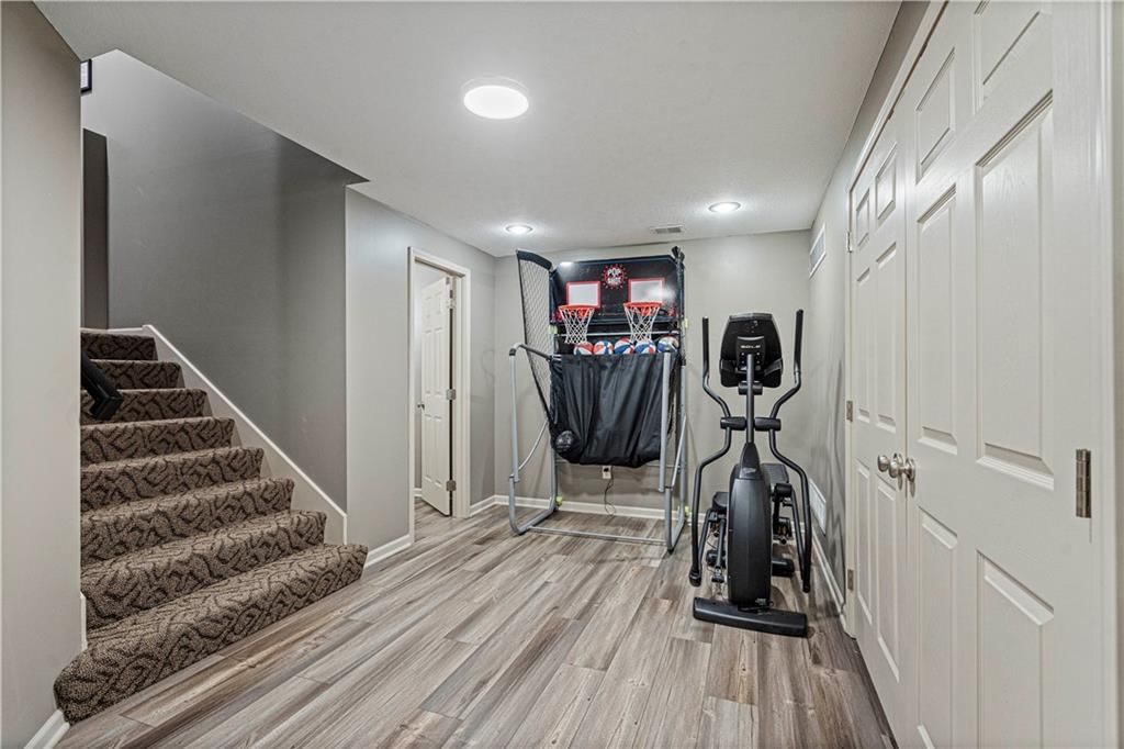 10005 N Wallace Avenue — photo 34