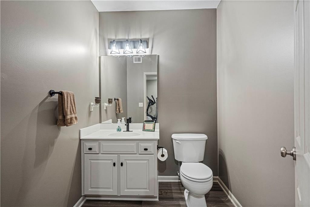 10005 N Wallace Avenue — photo 39