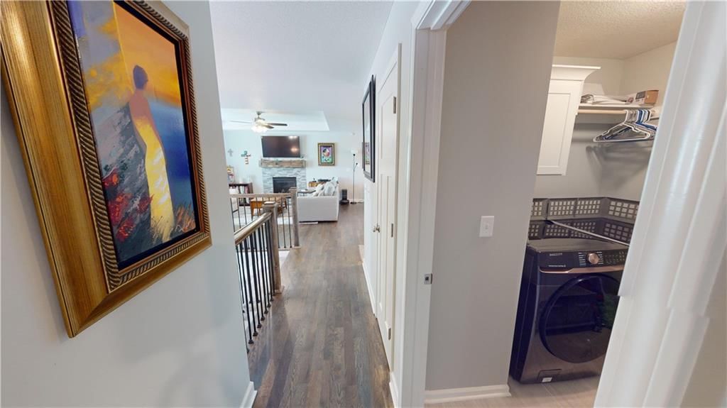 912 NW Lindenwood Drive — photo 11