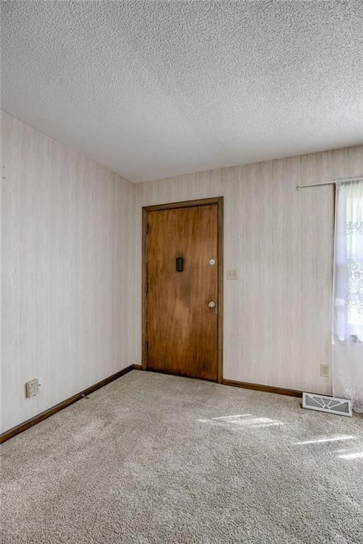 6709 98th Street — photo 3