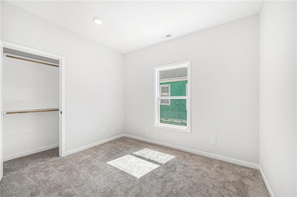 312 Martin Avenue — photo 18