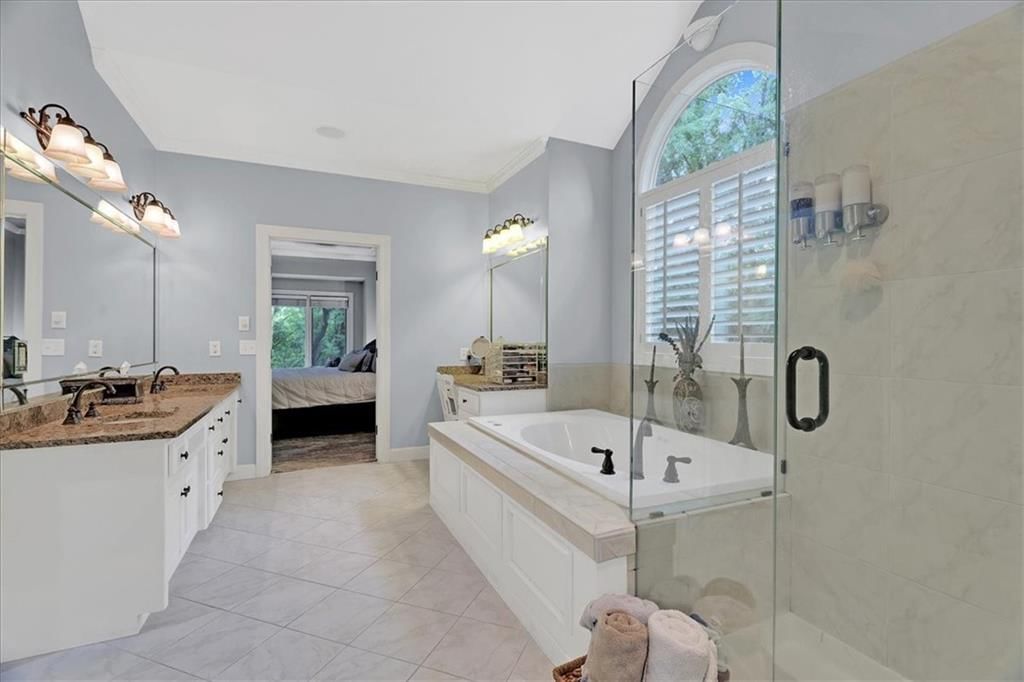 1705 NW Fawn Place — photo 22