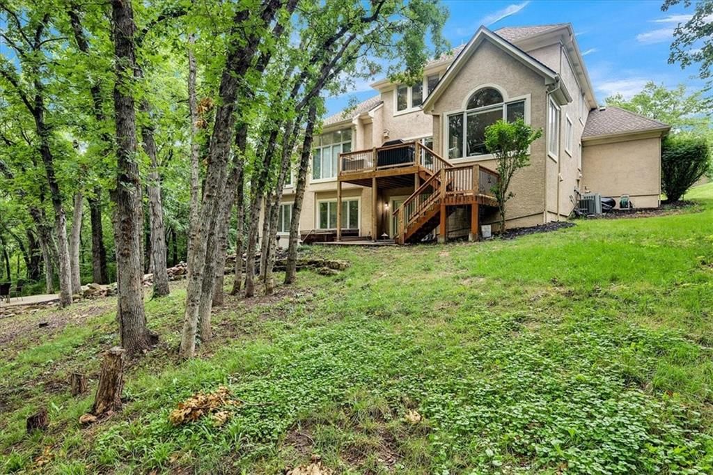 1705 NW Fawn Place — photo 41