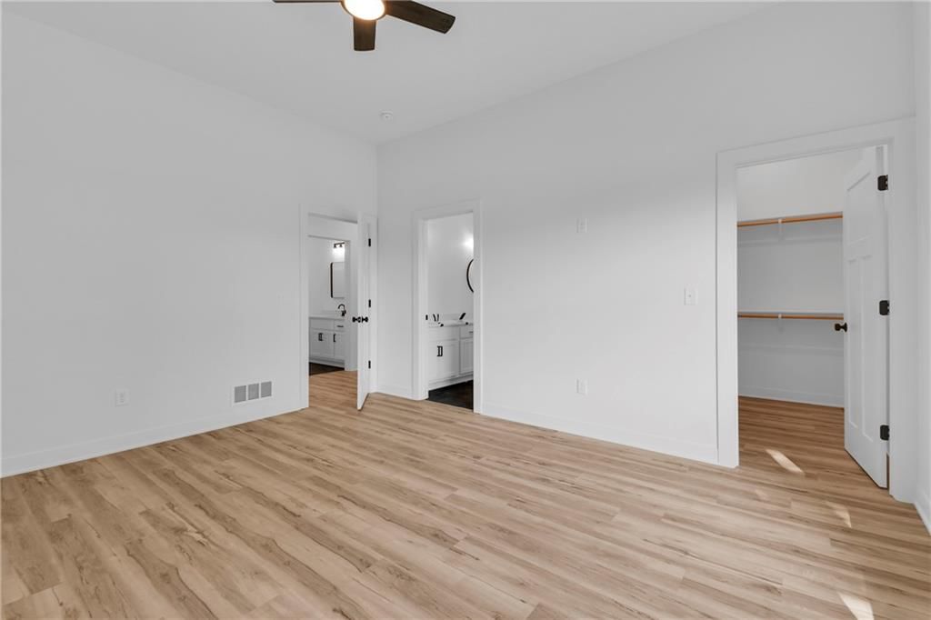 200 N Pine Street — photo 12