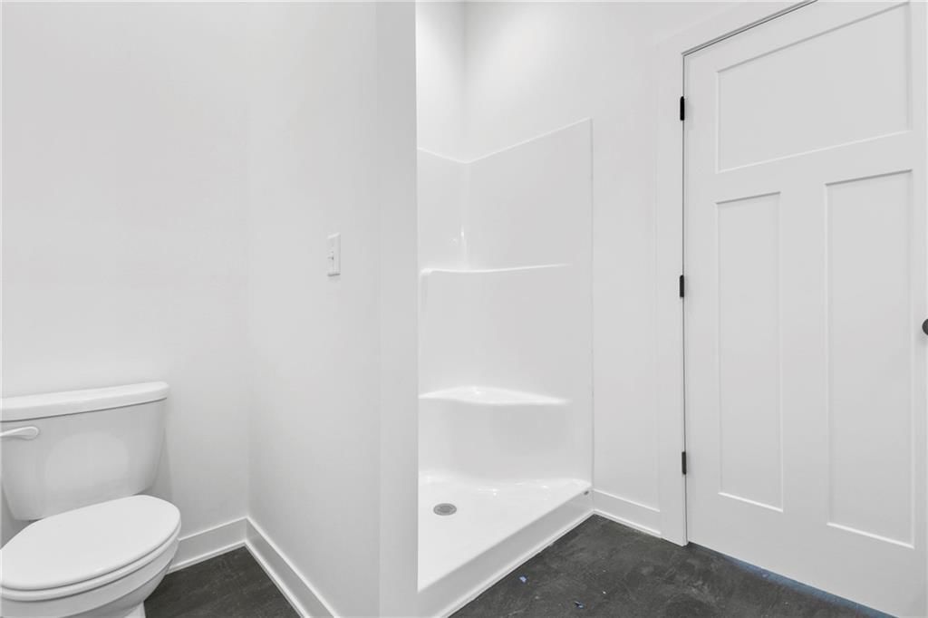 200 N Pine Street — photo 16
