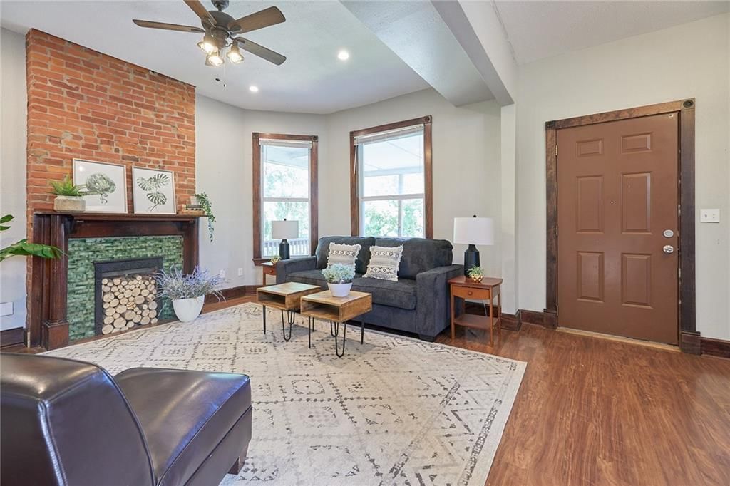 3220 Lexington Avenue — photo 7