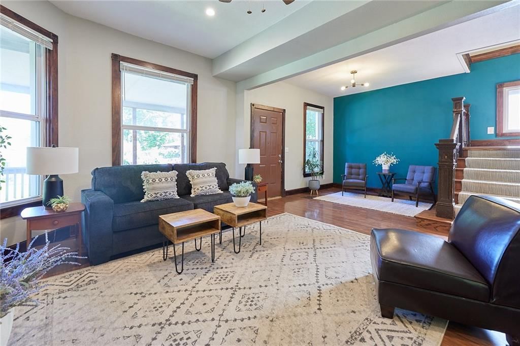 3220 Lexington Avenue — photo 8