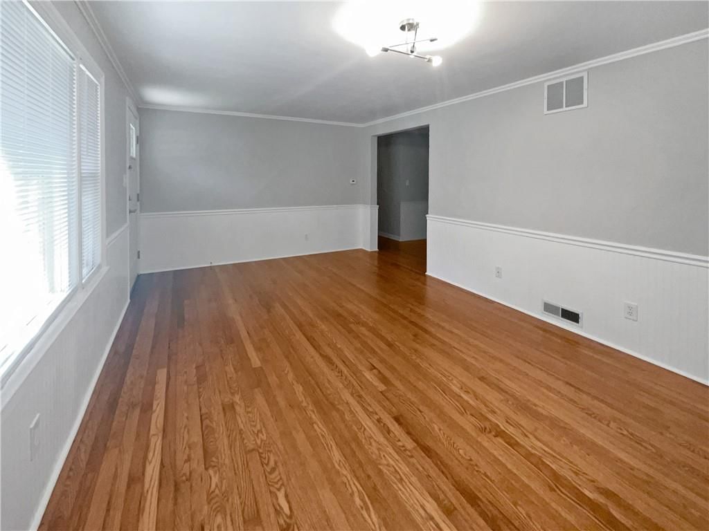 6416 Lowell Avenue — photo 6
