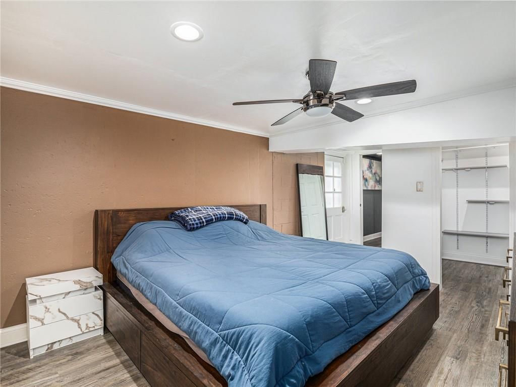 12917 Beacon Avenue — photo 24