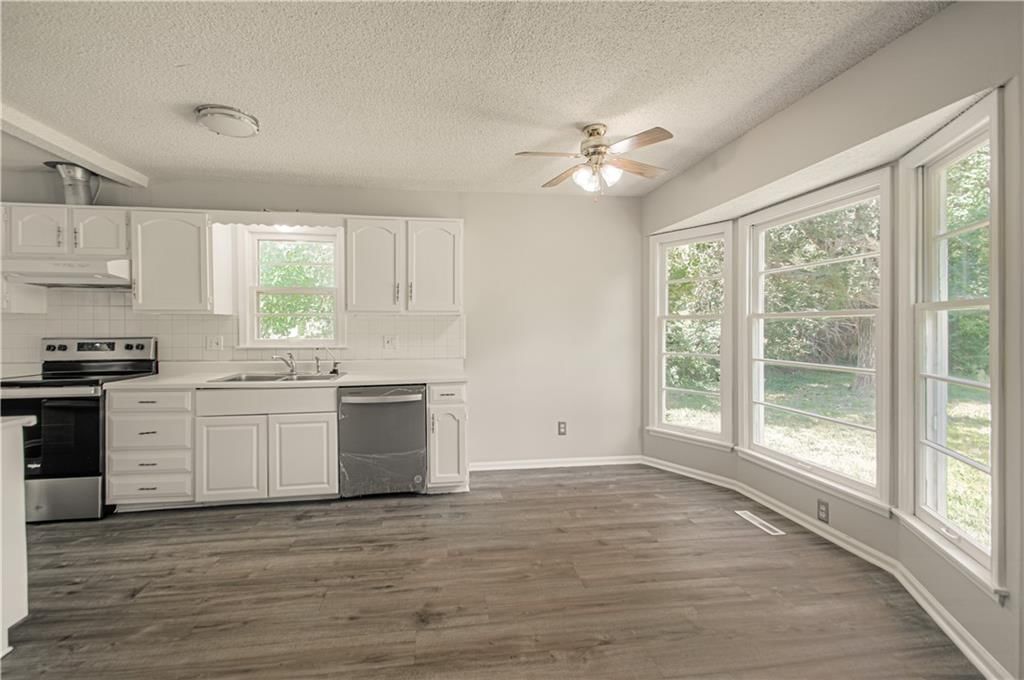 3508 Bridge Manor Drive — photo 9