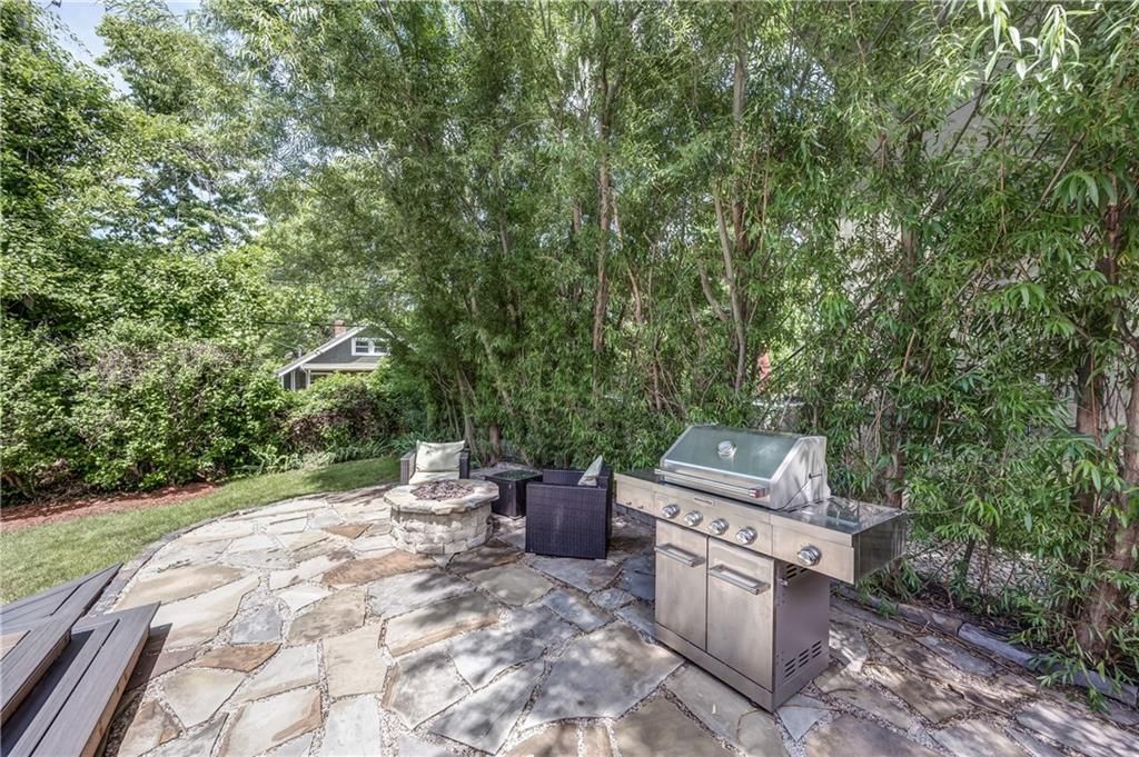 4650 Terrace Street — photo 10