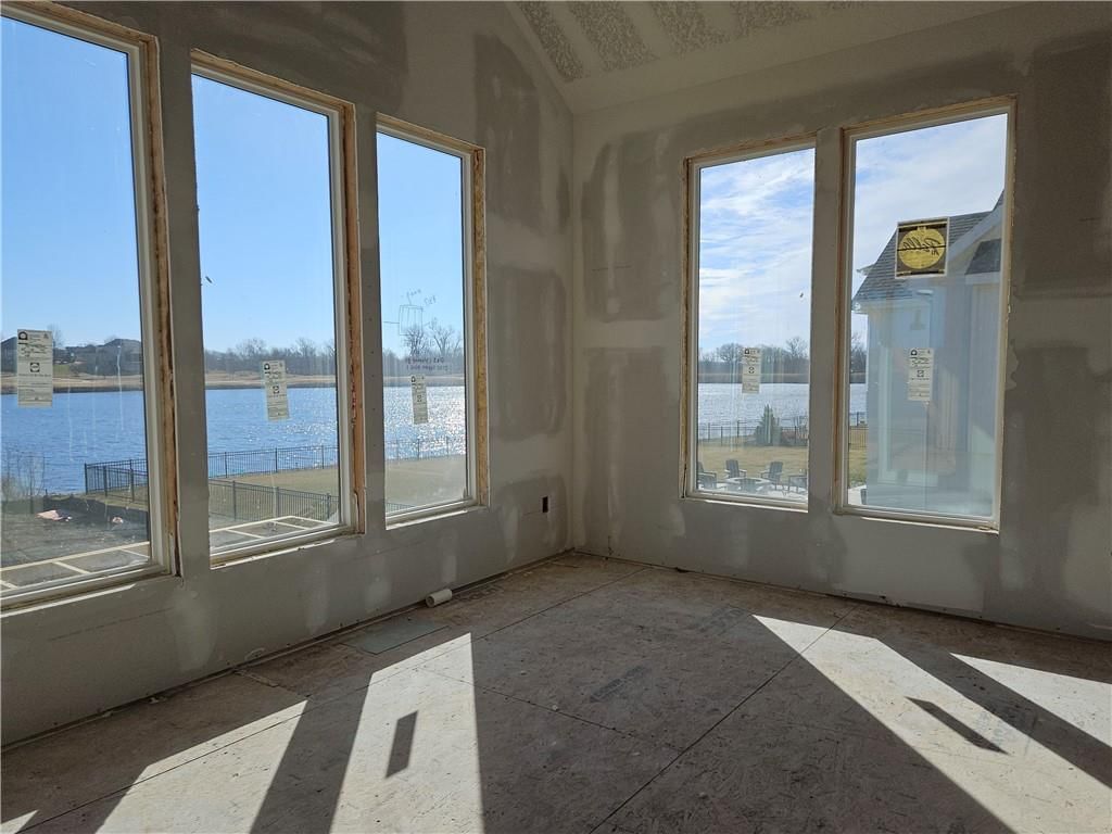 4159 Lake Shore Drive — photo 5