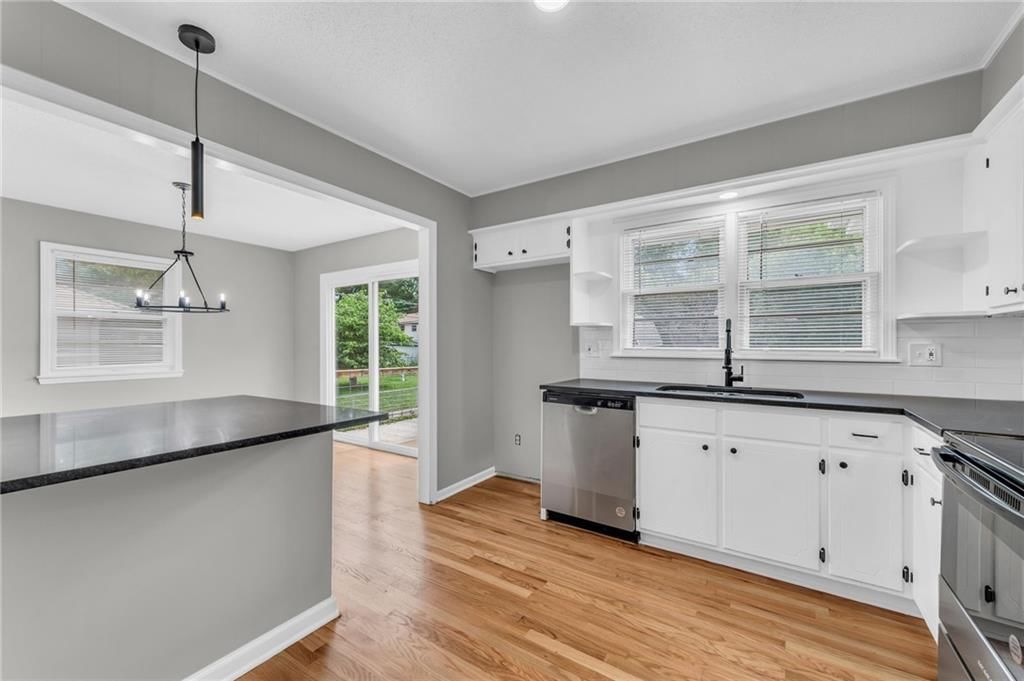 5241 Harris Avenue — photo 11