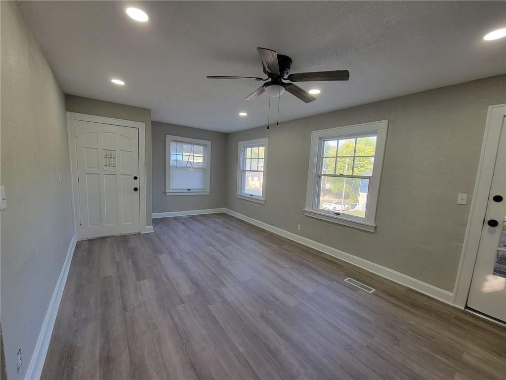 4232 Virginia Avenue — photo 23