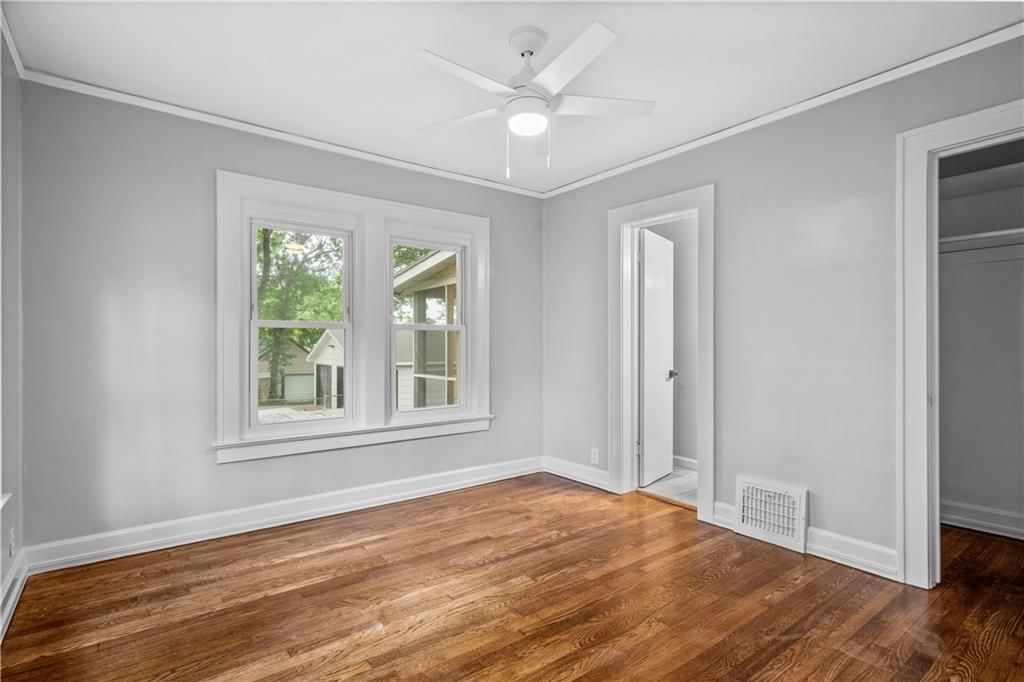825 S PARK Avenue — photo 15