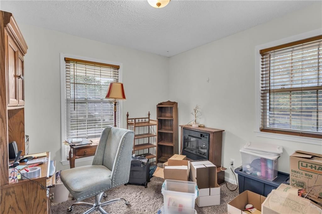 5813 NW Klamm Drive — photo 16