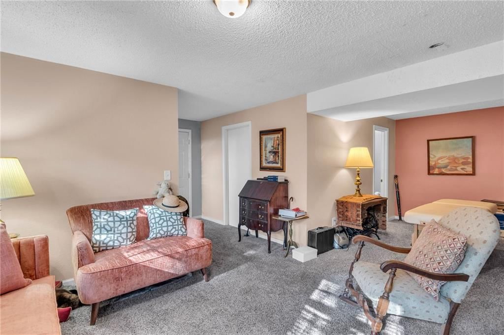 5813 NW Klamm Drive — photo 24