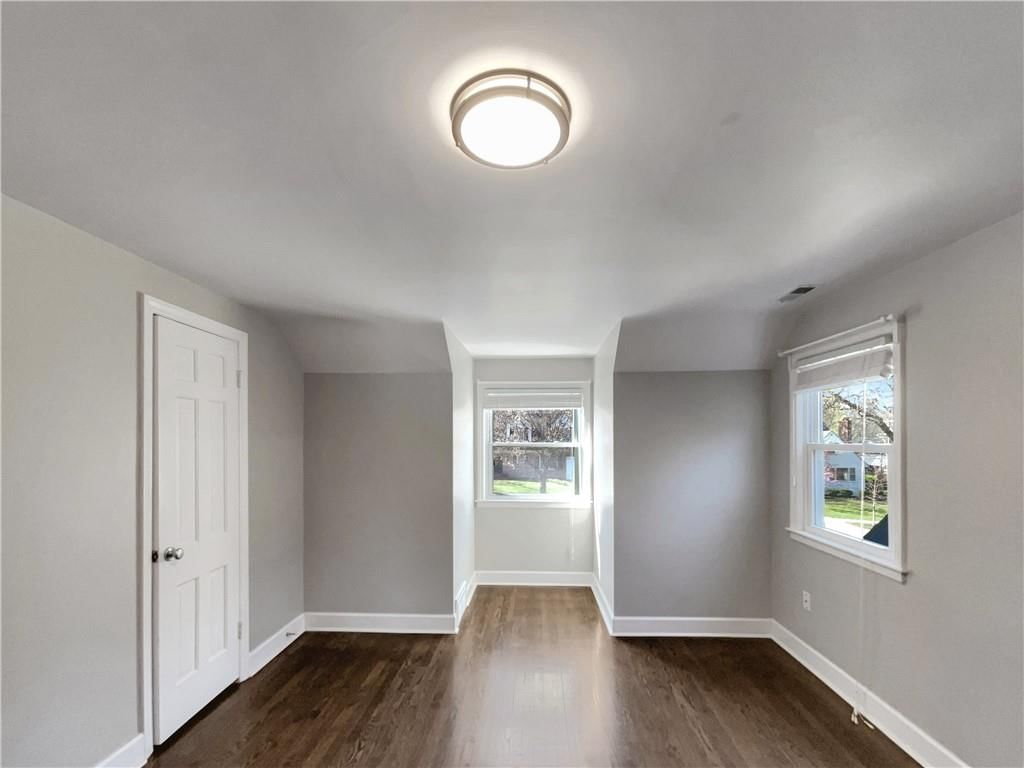 1222 W 67th Terrace — photo 5