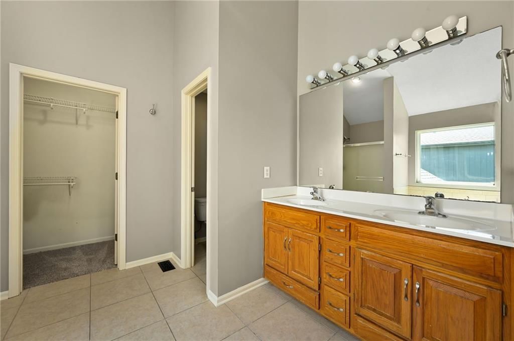8102 NE 110th Terrace — photo 6