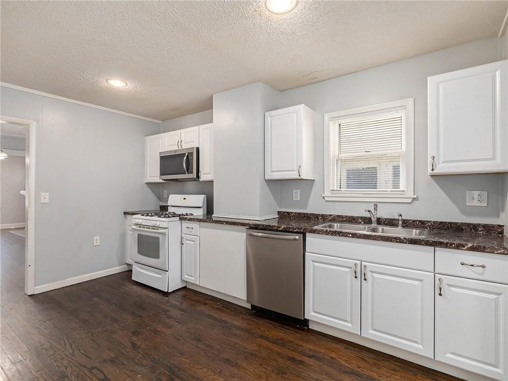 4116 Woodland Avenue — photo 7