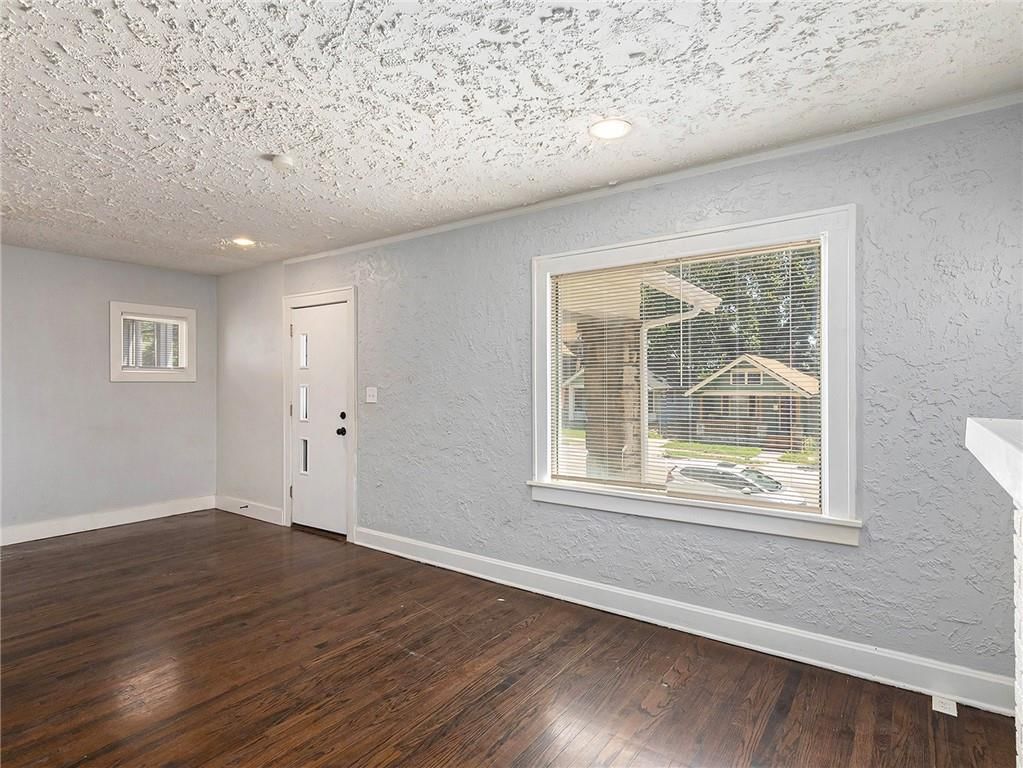 4116 Woodland Avenue — photo 8