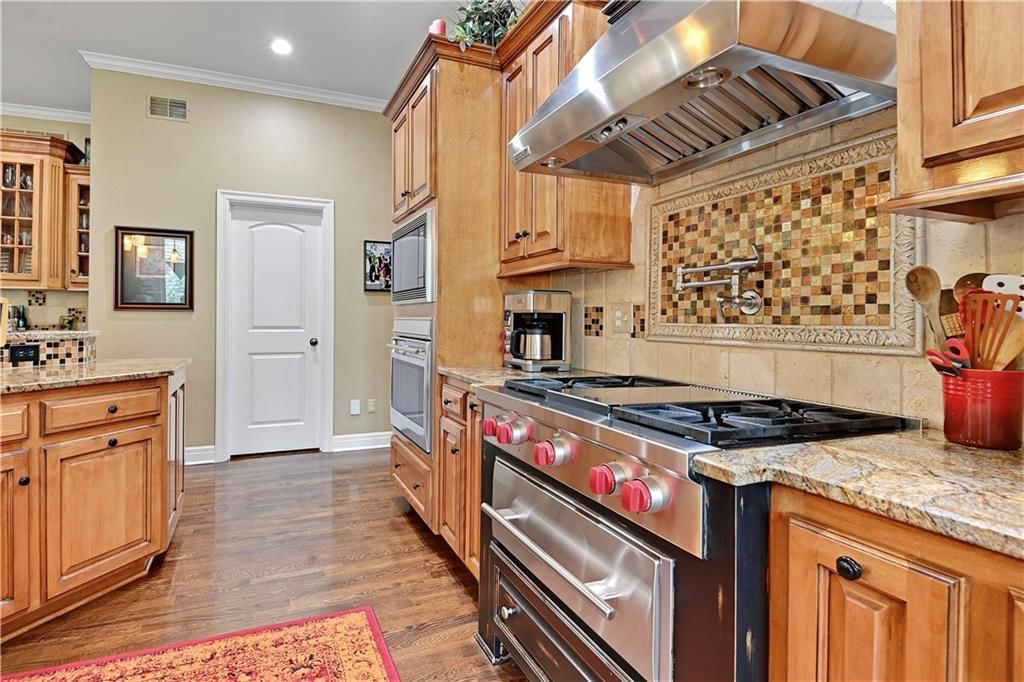 14107 Howe Drive — photo 14