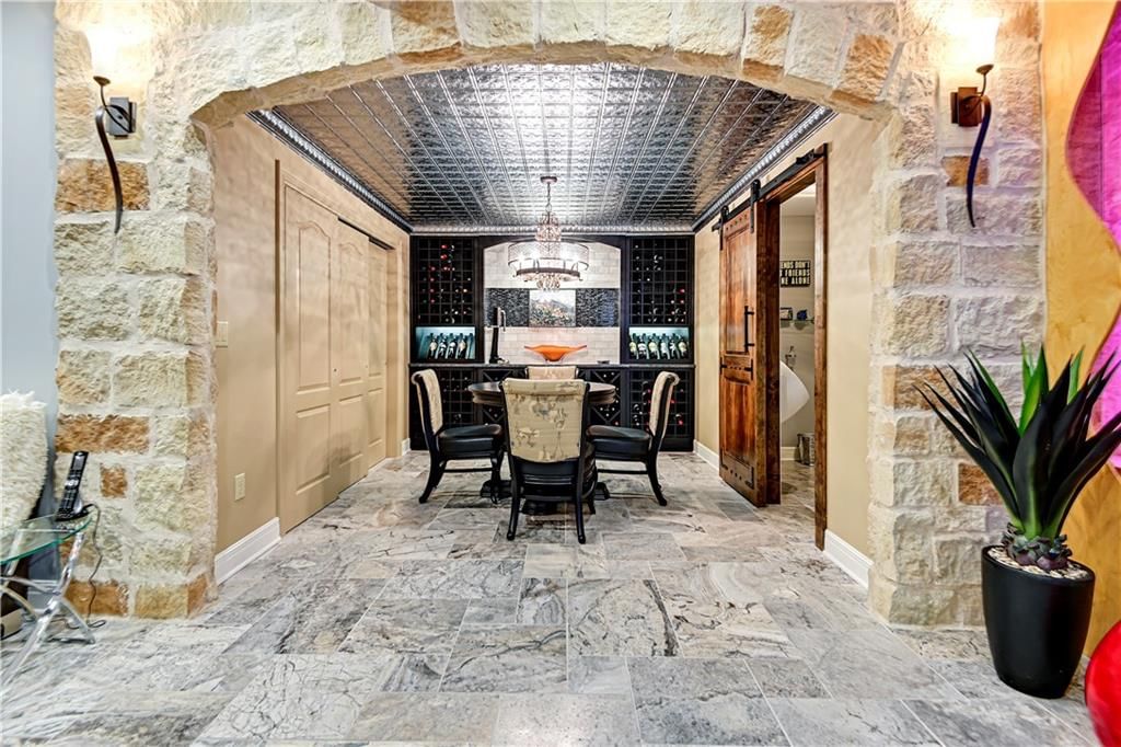 14107 Howe Drive — photo 23