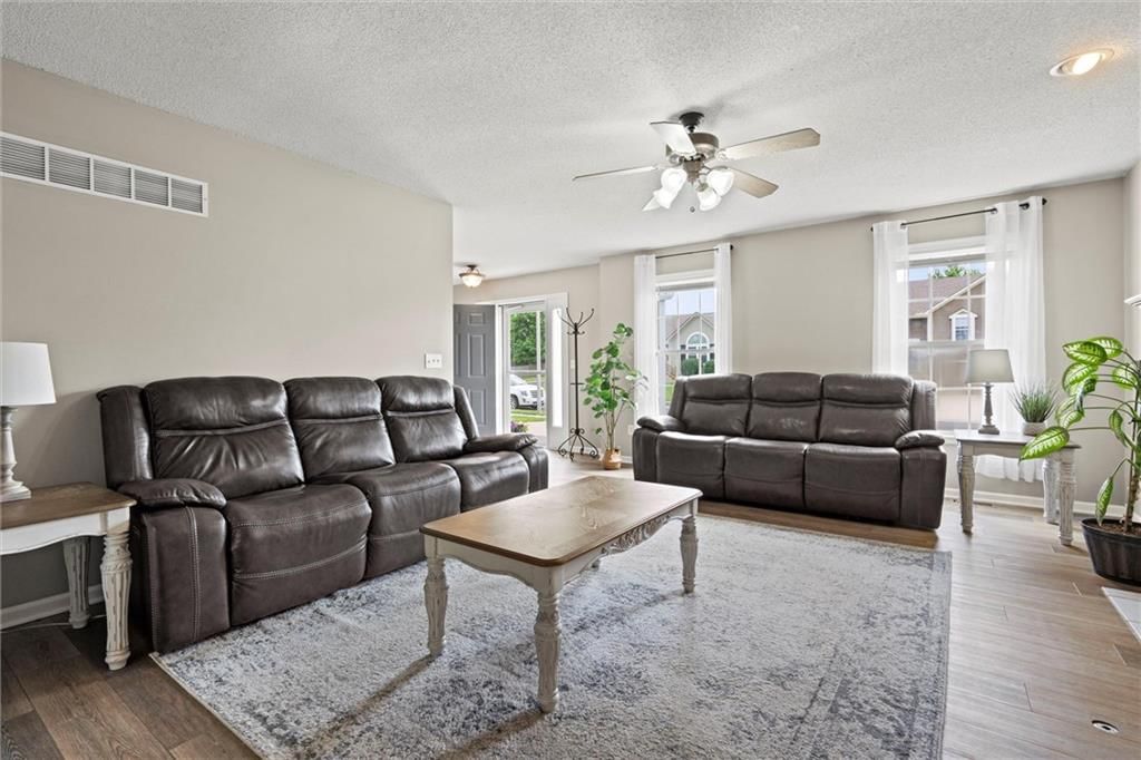 7322 N Mckinley Avenue — photo 12