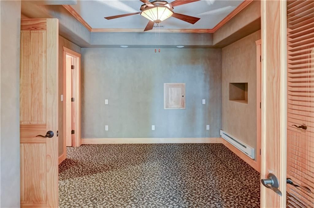 5514 W 147th Terrace — photo 41