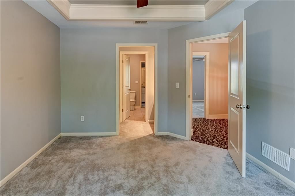 5514 W 147th Terrace — photo 48