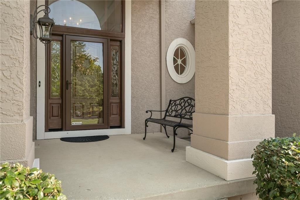 5852 Edgewater Drive — photo 12