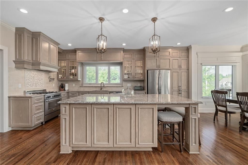 5852 Edgewater Drive — photo 17
