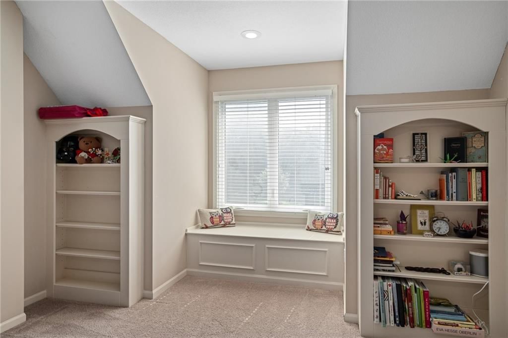 5852 Edgewater Drive — photo 45