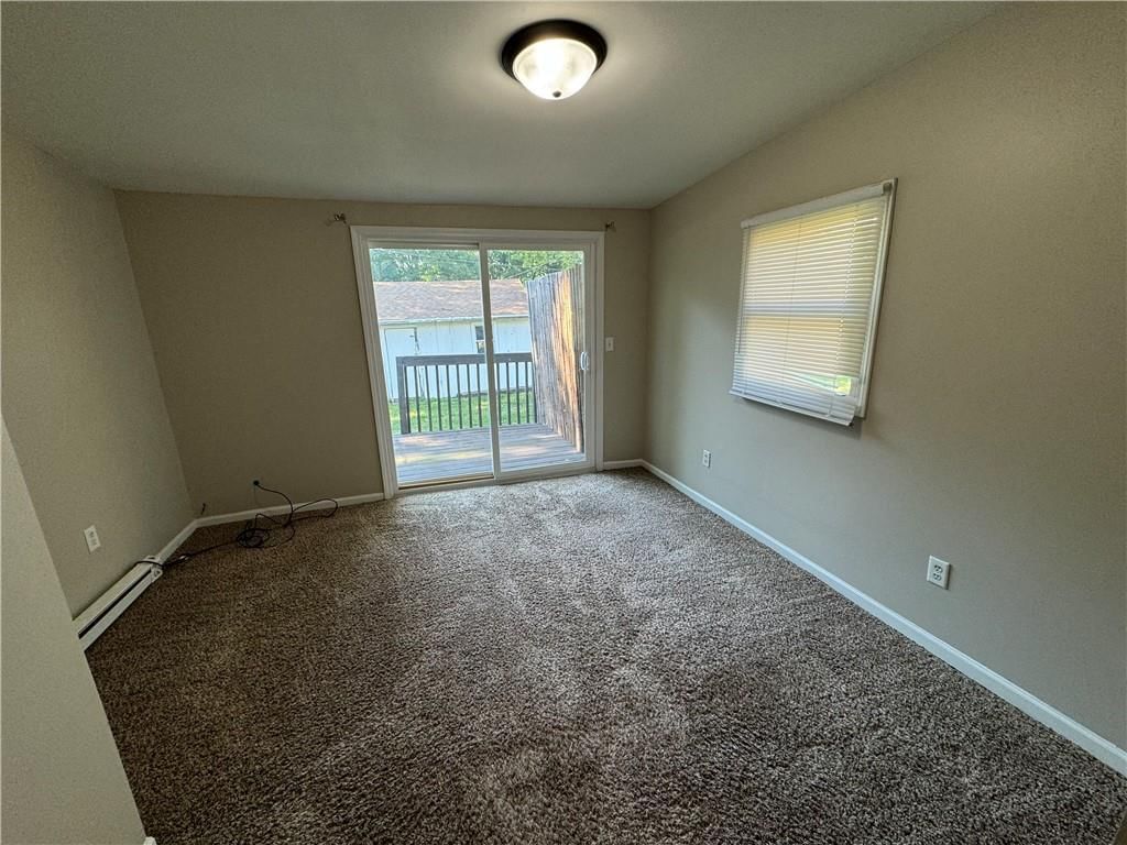 2415 Mary Street — photo 9
