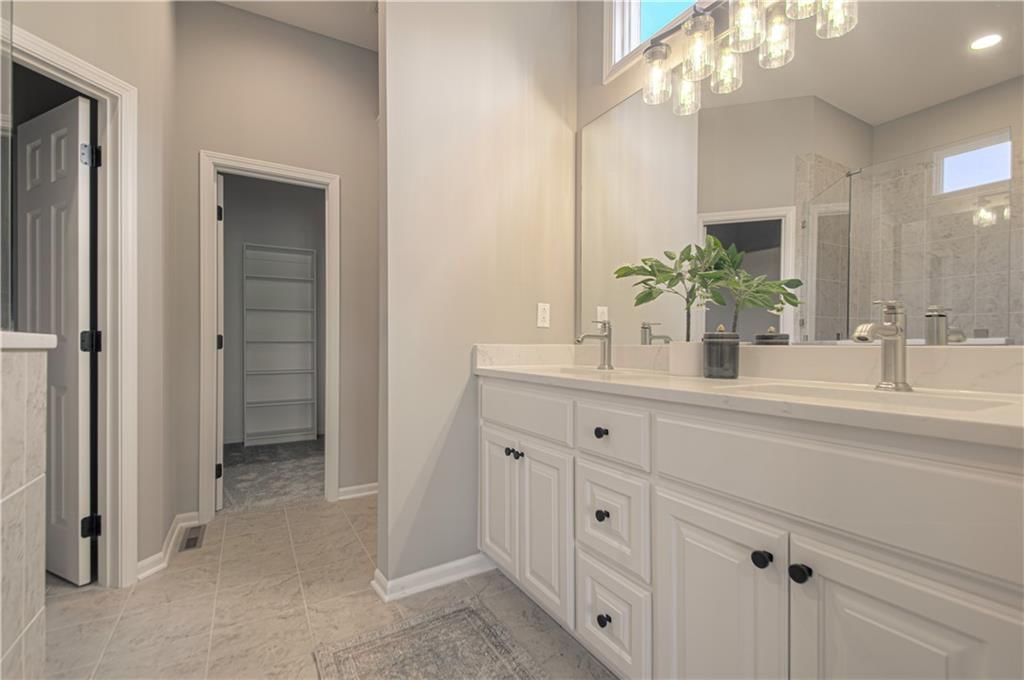 5105 W 159th Terrace — photo 17