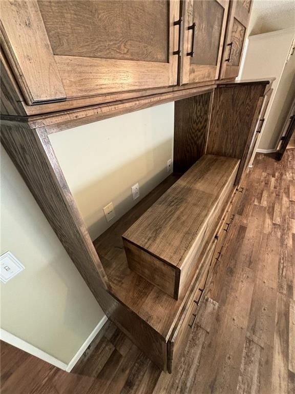 937 Yancey Street — photo 18